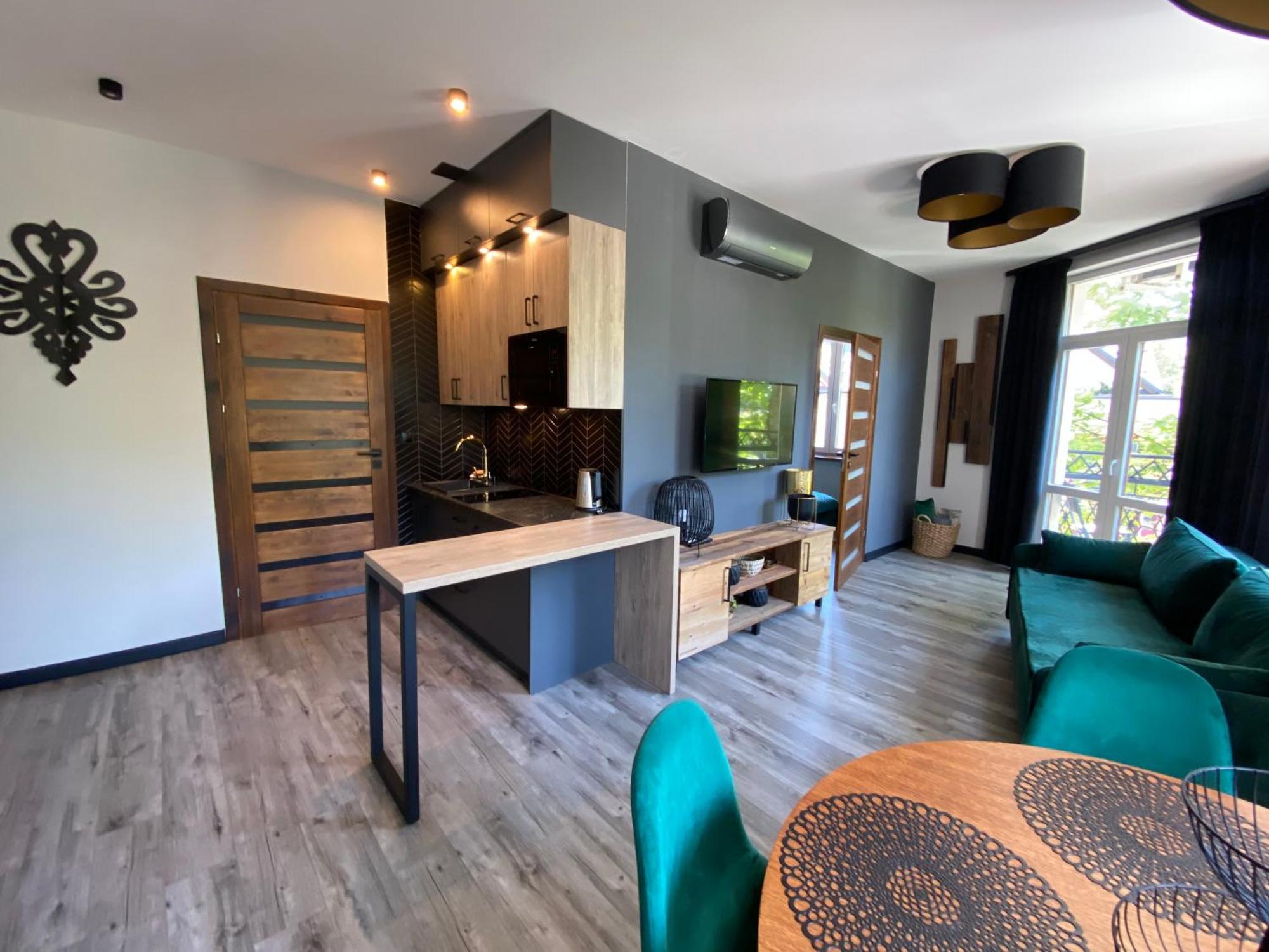 Apartamenty Zakopanepoleca - Krupowki Centrum Esterno foto