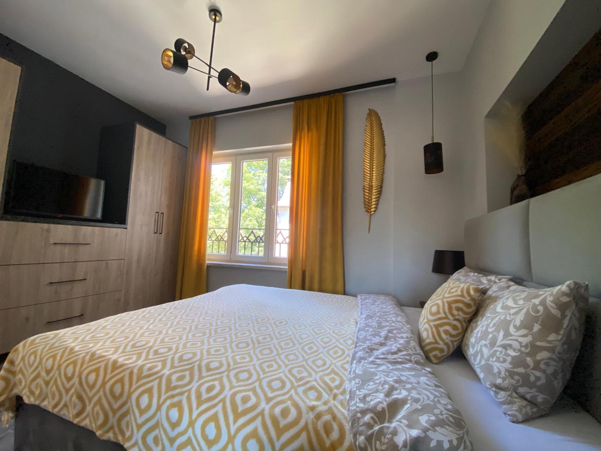 Apartamenty Zakopanepoleca - Krupowki Centrum Esterno foto