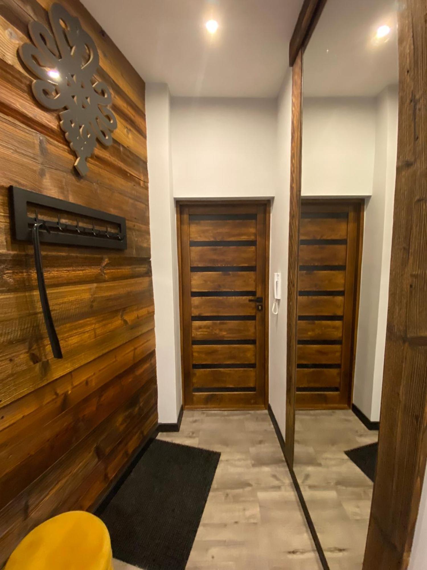 Apartamenty Zakopanepoleca - Krupowki Centrum Esterno foto