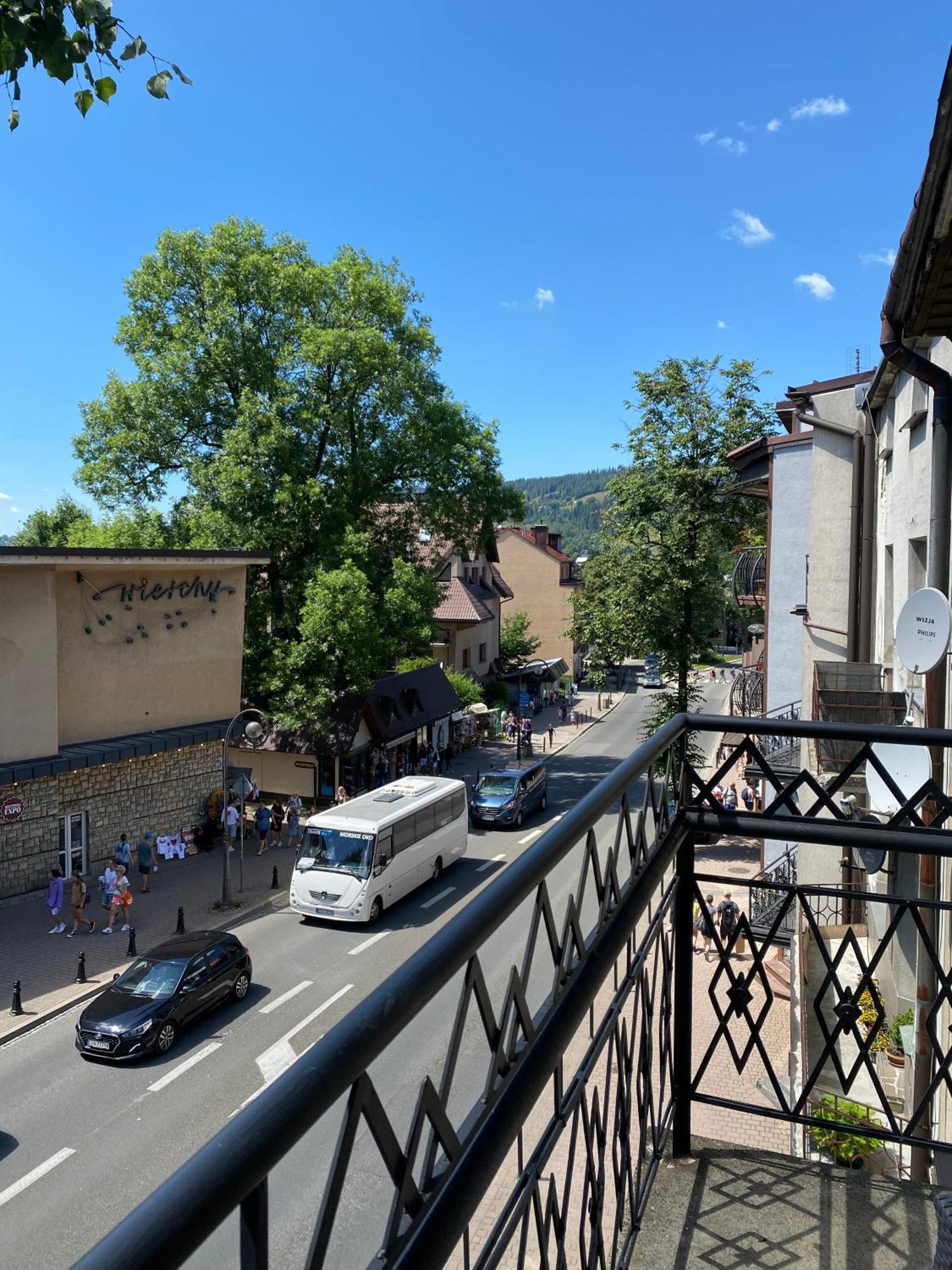 Apartamenty Zakopanepoleca - Krupowki Centrum Esterno foto